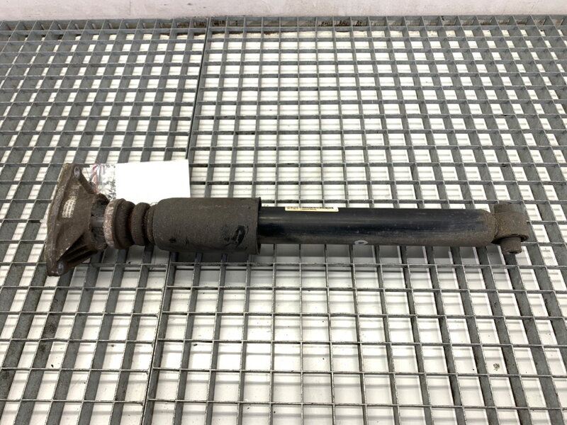 Tlmič pravý zadný BMW 3 Touring (F31) 2012 - 2019 6866554