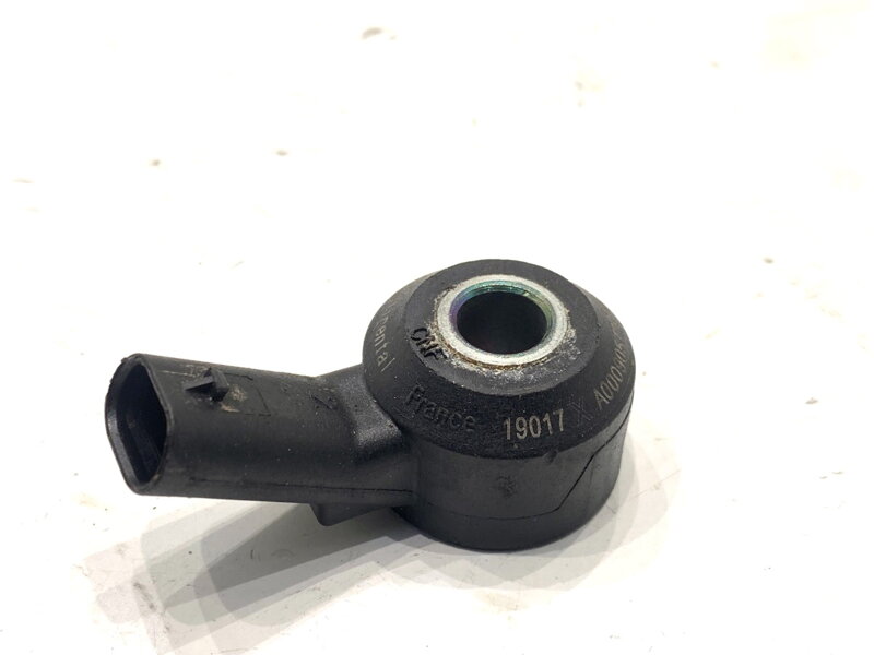 Snímač spaľovania klepania Nissan Qashqai II SUV (J11, J11_) 2013 - 2022 220608897R