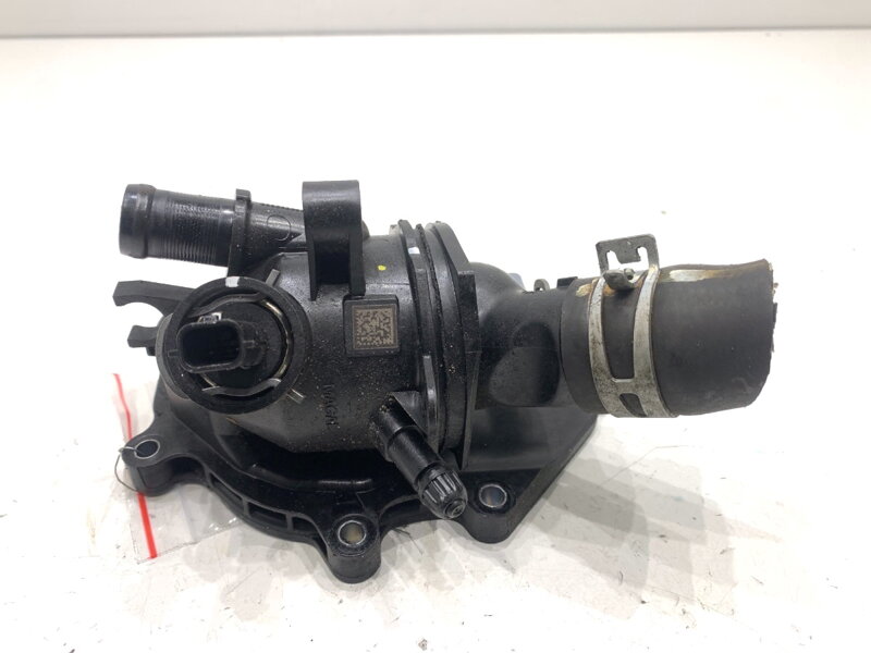 Kryt termostatu Nissan Qashqai II SUV (J11, J11_) 2013 - 2022 110600260R