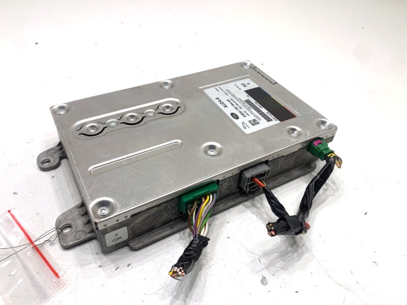 Zosilňovač Jaguar E-pace (X540) 2017 - 2022 K8D2-19C164-AA