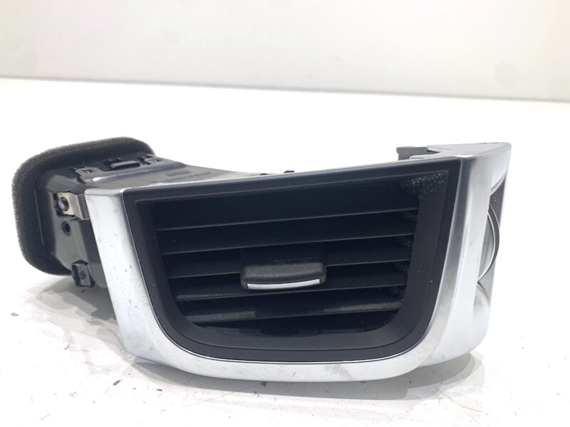 Mriežka ventilácie ľavá predná Jaguar E-pace (X540) 2017 - 2022 J9C3018B09AD