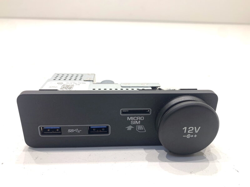 Zásuvka / uloženie USB Jaguar E-pace (X540) 2017 - 2022 JPLA-19E110-BB
