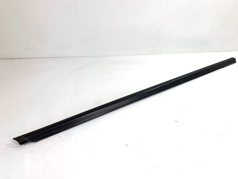 Lišta stieracia predná pravá Hyundai IX35 (LM, EL, ELH) 2009 - 2022