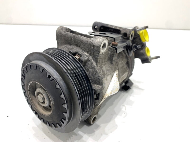 Kompresor klimatizácie Peugeot 308 SW II (LC_, LJ_, LR_, LX_, L4_) 2014 - 2021 9675655880