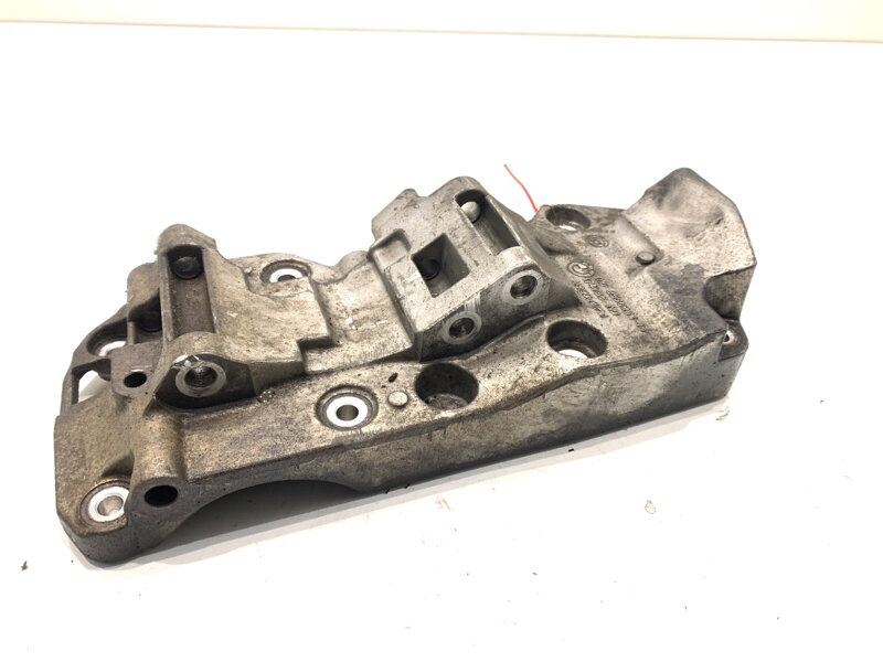 Držiak uchytenia alternátora BMW X3 (F25) 2010 - 2017 8506863