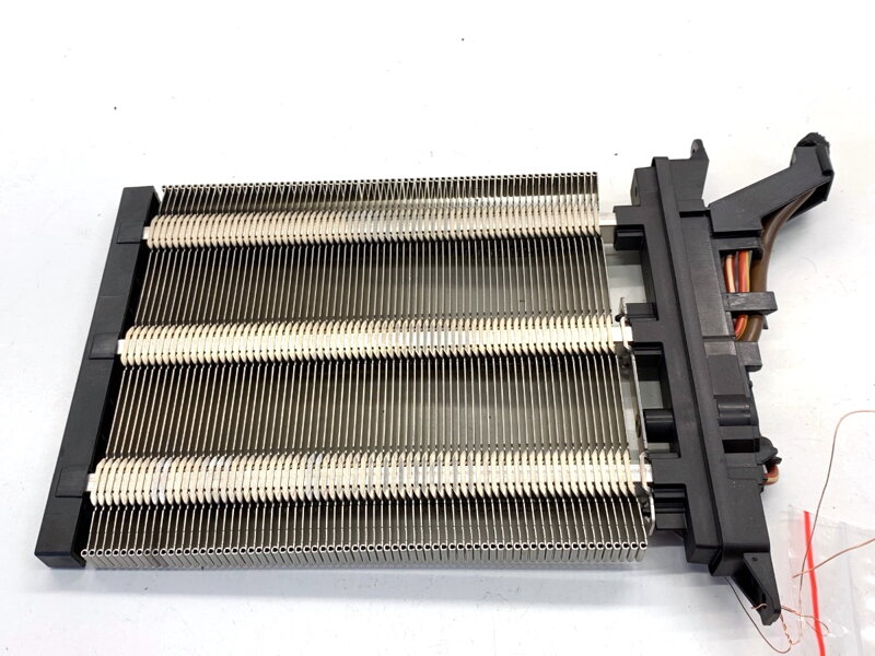 Radiátor kúrenia elektrická VW Passat B7 (362) 2010 - 2015 1K0963235G