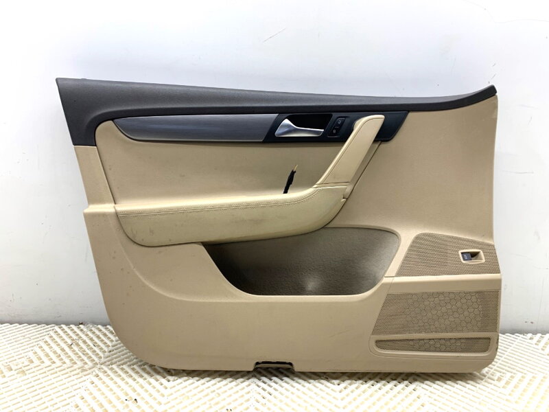 Tapacír dverí ľavý predný VW Passat B7 (362) 2010 - 2015