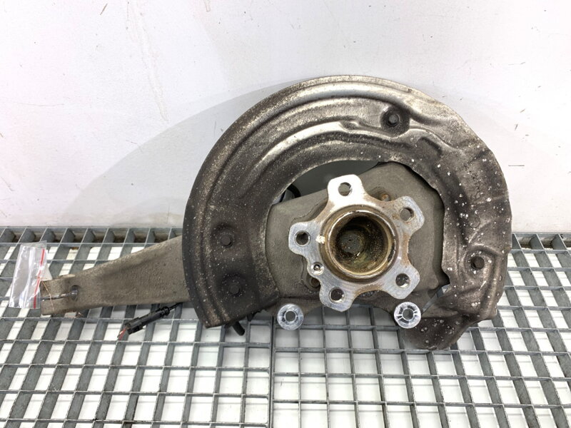 Otoč pravá predná BMW 5 Touring (G31) 2017 - 2022