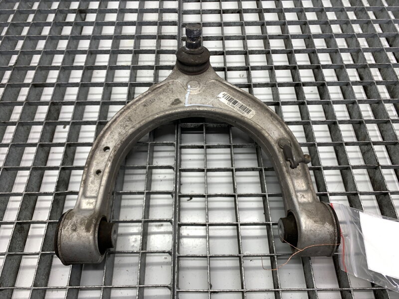 Rameno ľavé predné BMW 5 Touring (G31) 2017 - 2022 6861185