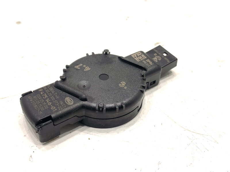 Snímač dažďa BMW 5 Touring (G31) 2017 - 2022 9475146