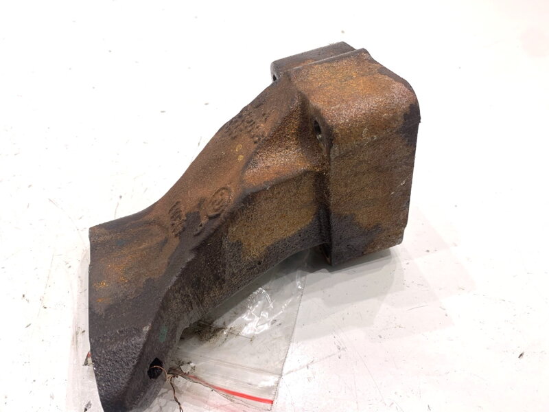 Držiak uchytenie turba Mercedes-benz CLS Shooting Brake (X218) 2012 - 2017 A6420961145