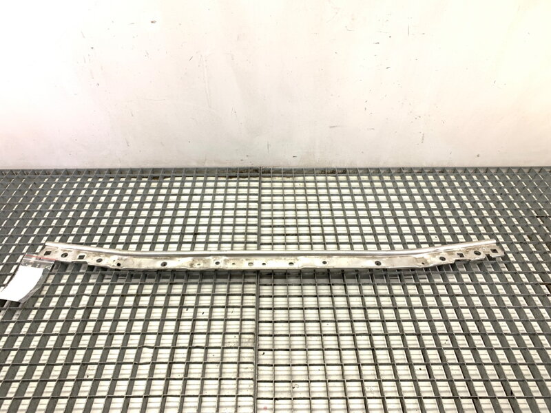 Výstuha horné BMW 5 Touring (G31) 2017 - 2022 7357205