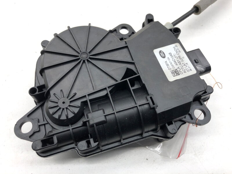 Doťahovanie veka batožinového priestoru zadný Jaguar F-pace (X761) 2015 - 2022 CPLA404C10AB