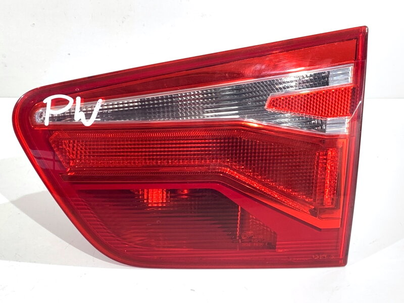 Svetlo zadné pravé vnútorné Seat Alhambra (710, 711) 2010 - 2022 7N0945094E