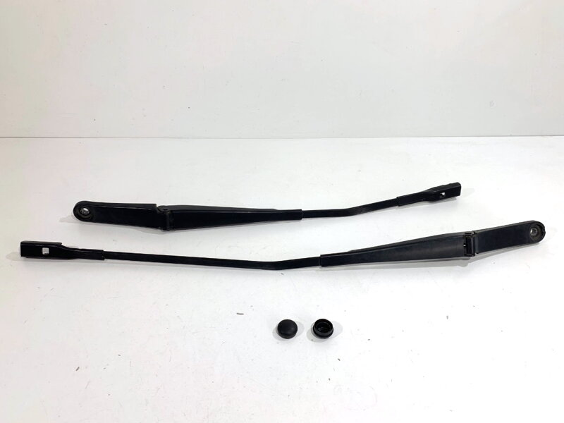 Stierač sada predný Audi A5 (F53, F5P) 2016 - 2022 8W1955407 8W1955408