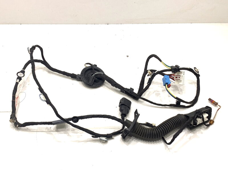 Kabeláž dvere predná ľavá Audi A5 (F53, F5P) 2016 - 2022 8W8971029D