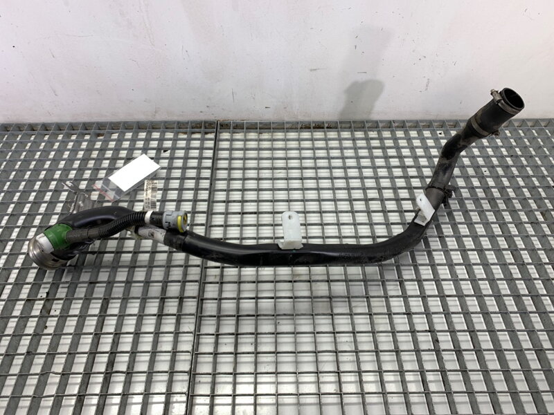 Potrubie nalievacieho hrdla paliva BMW 5 Touring (G31) 2017 - 2022