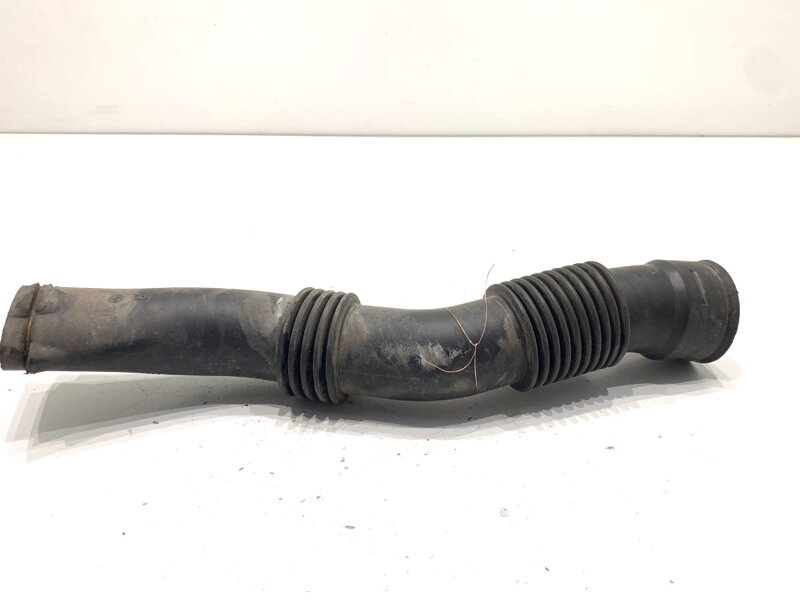 Vzduchové potrubie Dacia Duster (HS_) 2010 - 2018 165555736R