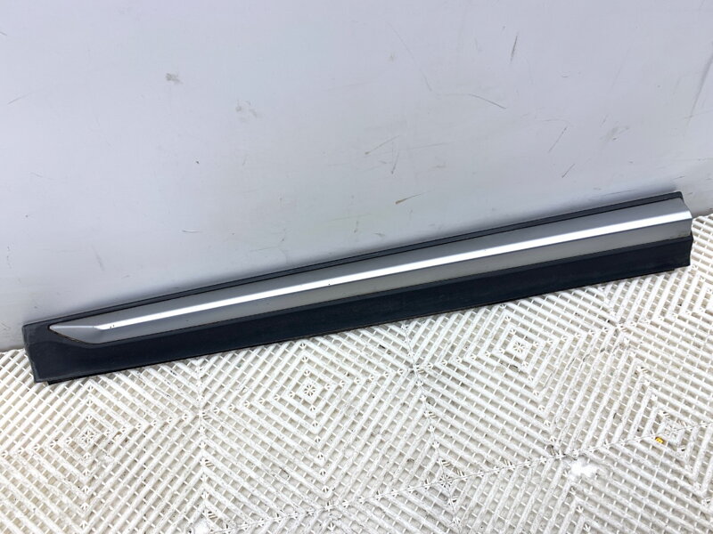 Lišta dverí ľavá predná BMW X3 (F25) 2010 - 2017