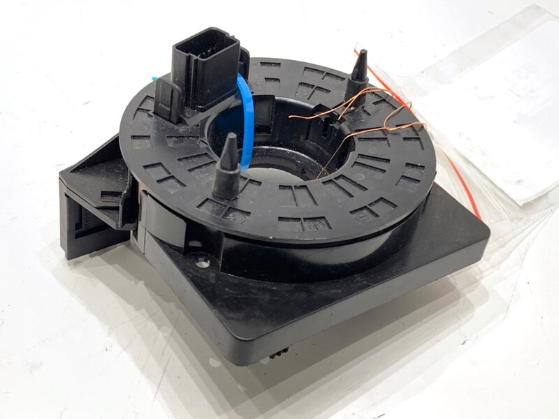 Krúžok slimák airbagu Skoda Roomster (5J7) 2006 - 2015 279.950