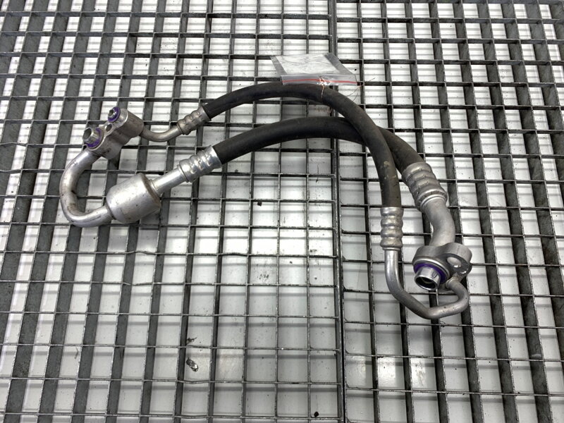 Hadica klimatizácie Opel Astra J Sedan 2012 - 2022