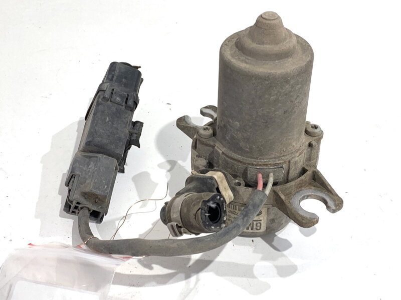 Čerpadlo podtlak Opel Astra J Sedan 2012 - 2022 13398752