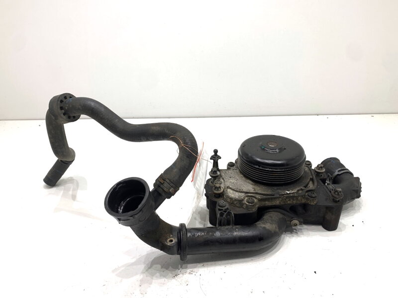 Čerpadlo vody Mercedes-benz Class GLK (X204) 2008 - 2015 A6512002001