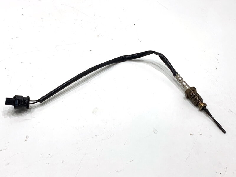 Snímač teploty spalín BMW 5 Touring (G31) 2017 - 2022 8596276