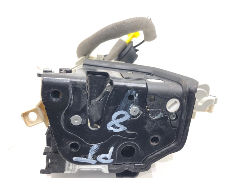 Zámok dverí pravý zadný Audi A6 C7 Avant (4G5, 4GD) 2011 - 2018 4G0839016E