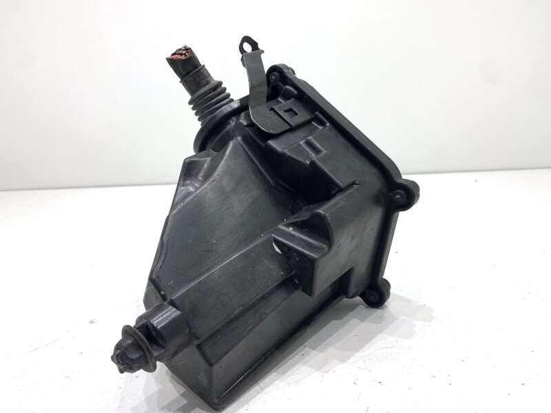 Poistková skrinka Audi A6 C7 Avant (4G5, 4GD) 2011 - 2018 4G0971502AJ