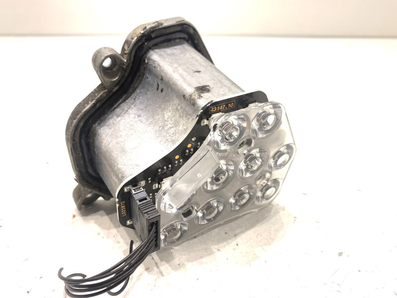 Modul LED ježko (ODPOR VENTILÁTORA) BMW 5 (F10) 2009 - 2016 171.739-02