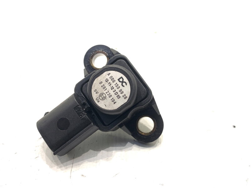 Snímač tlaku preplňovania Mercedes-benz Class M (W166) 2011 - 2015 A0061539928