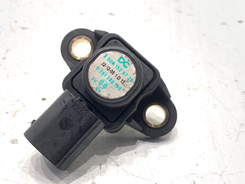 Snímač tlaku preplňovania Mercedes-benz Class M (W166) 2011 - 2015 A0061539728