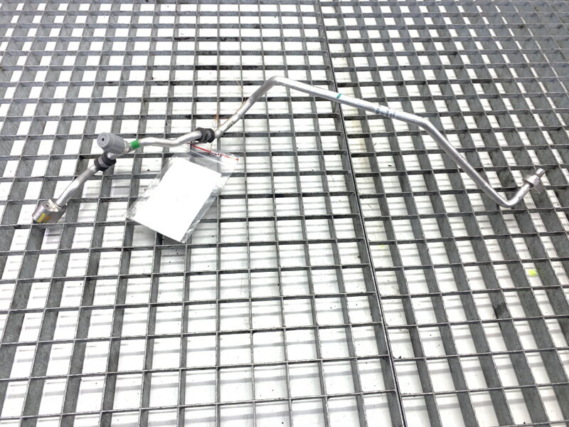 Hadica klimatizácie Dacia Sandero III 2021 - 2022 924401311R