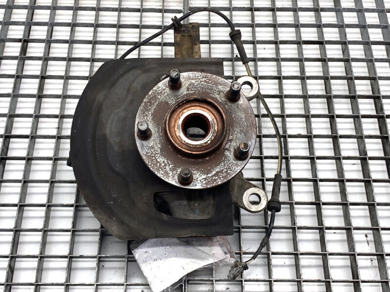 Otoč pravá predná Renault Koleos I (HY_) 2008 - 2022