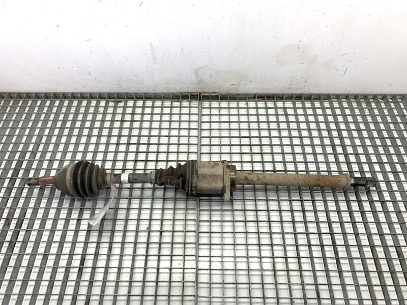 Poloos pravá predná Renault Koleos I (HY_) 2008 - 2022