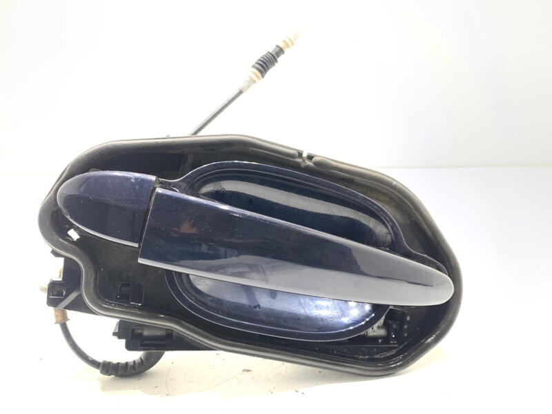 Kľučka vonkajšia ľavá zadná BMW 5 (E60) 2003 - 2010