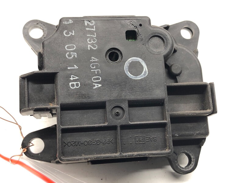 Motor radiátora kúrenia Infiniti Q50 2013 - 2022 277324GF0A