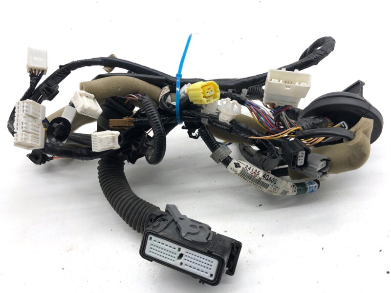 Kabeláž dvere predná ľavá Infiniti Q50 2013 - 2022 241254G40C