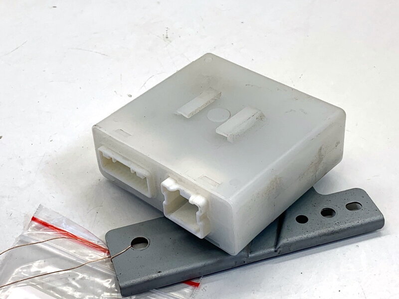 Modul riadiaca jednotka Infiniti Q50 2013 - 2022 988004GA0A