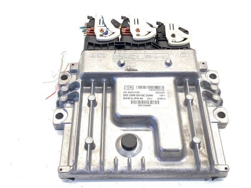 Riadiaca jednotka motora Citroen DS5 2011 - 2015 9801556080
