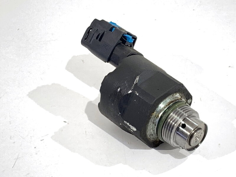 Regulátor tlaku paliva Renault Megane III Liftback (BZ0/1_, B3_) 2008 - 2022