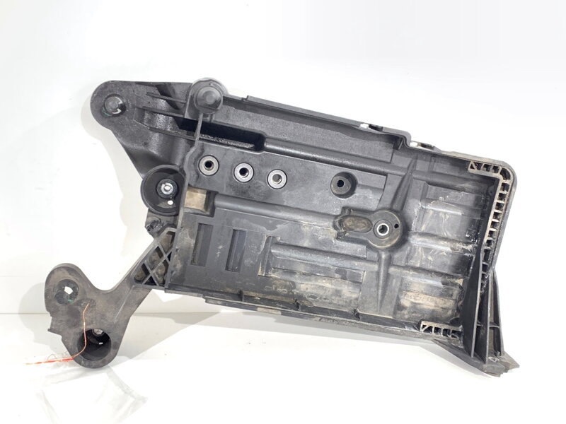 Základňa akumulátora Seat Leon (5F1) 2012 - 2022 5Q0915321J