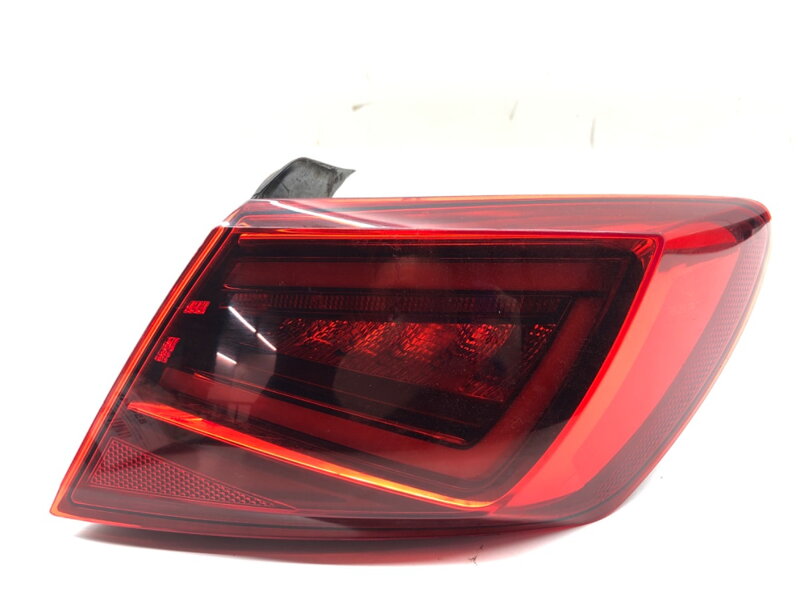 Svetlo pravé zadné Seat Leon (5F1) 2012 - 2022 5F0945208F