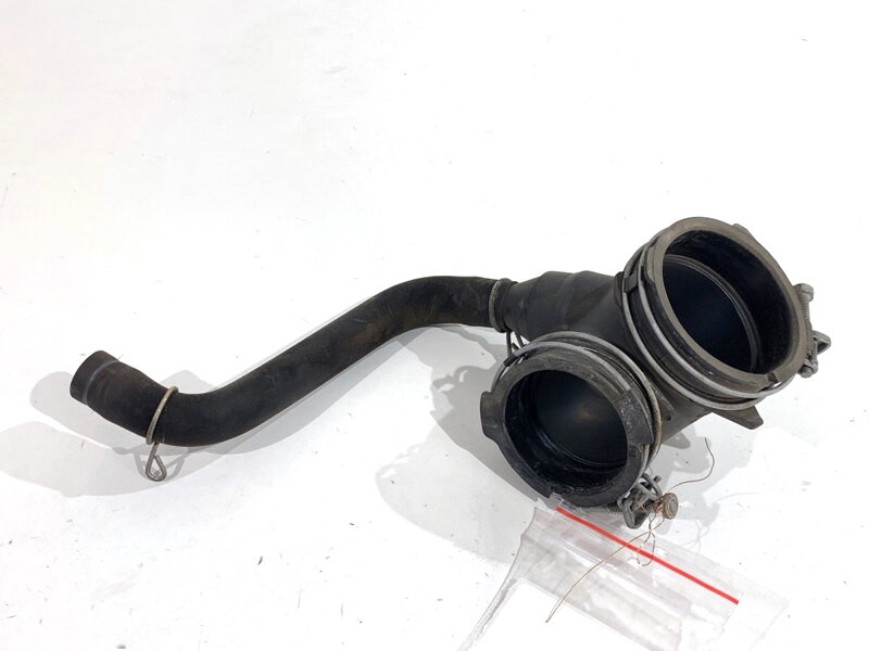 Vzduchové potrubie Toyota Auris (_E18_) 2012 - 2018 17880-0T050