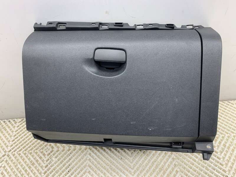 Odkladacia schránka spolujazdca Renault Grand Scénic III (JZ0/1_) 2009 - 2022