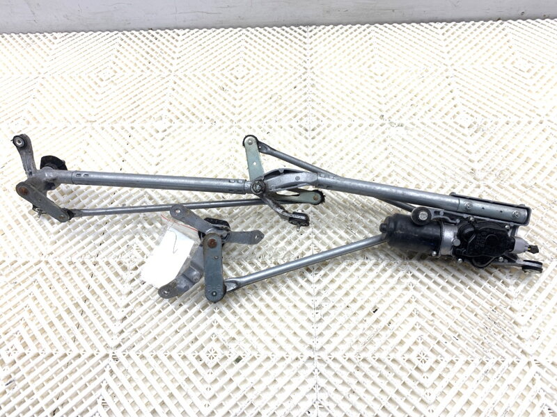 Mechanizmus stieračov predný Honda Civic Viii Hatchback (FN, FK) 2005 - 2022