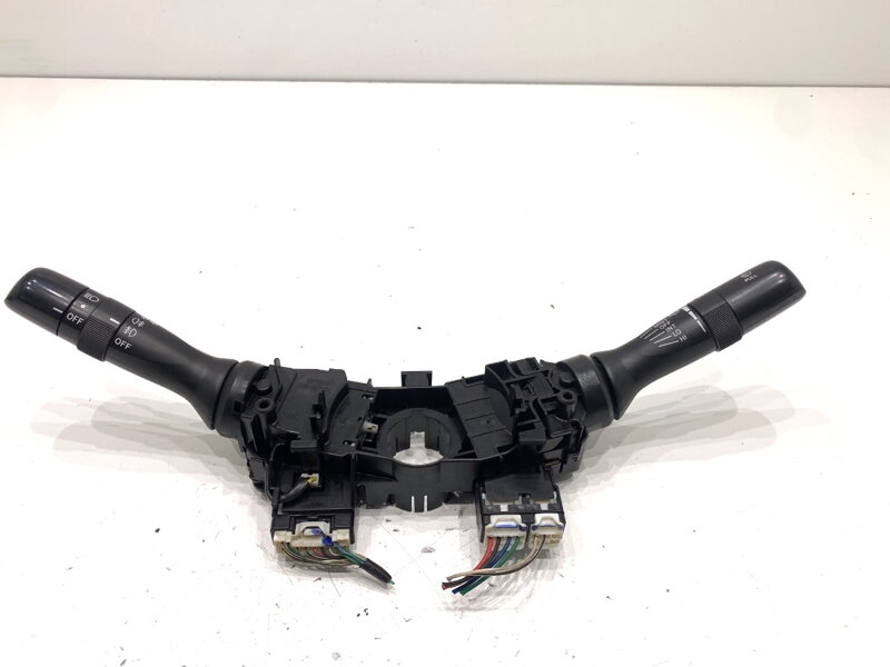 Prepínač združený Toyota Corolla Sedan (_E15_) 2006 - 2022 02290-17F245