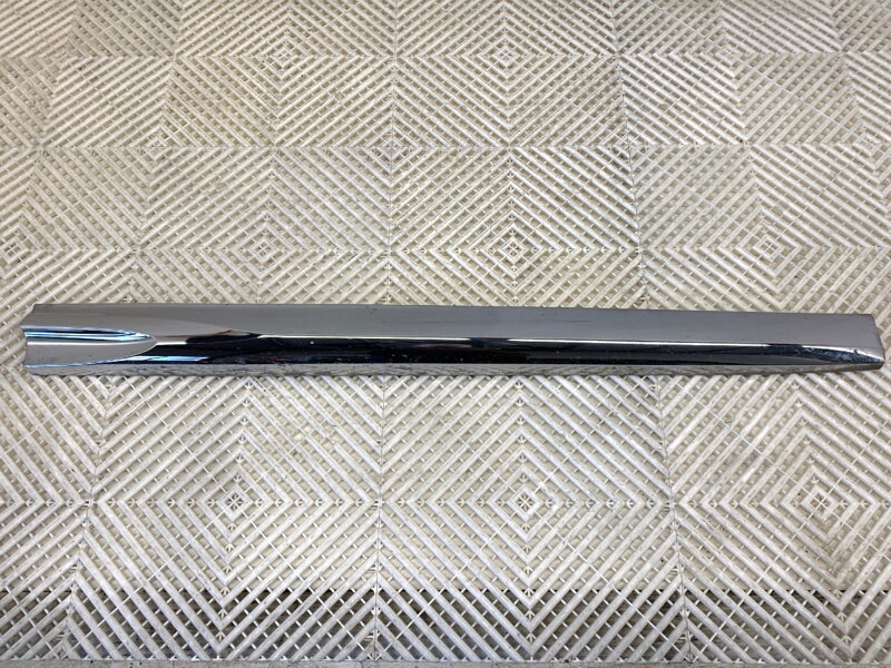 Lišta dverí pravá predná Citroen DS5 2011 - 2015