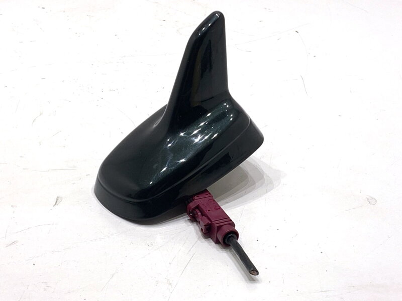 Anténa Audi A4 B8 (8K2) 2007 - 2015 8K9035503D